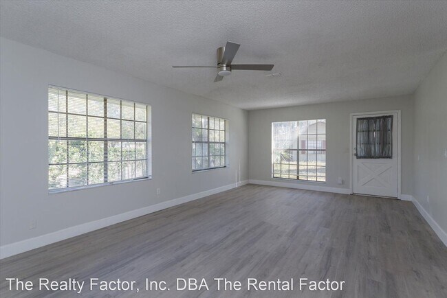 Building Photo - 3 br, 2 bath House - 733 Woodhaven Drive