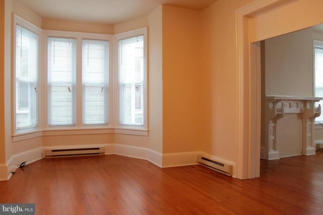 Building Photo - 55 E Antietam St