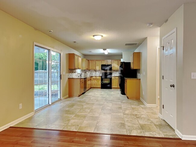 Building Photo - 5154 Torrey Lane