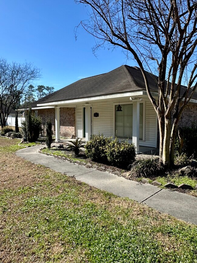 Foto del edificio - 48163 Sibley Rd