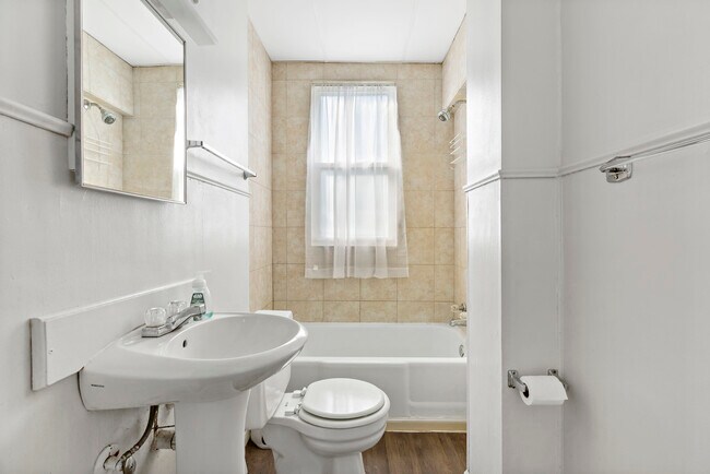 Foto del edificio - 128 E 34th St