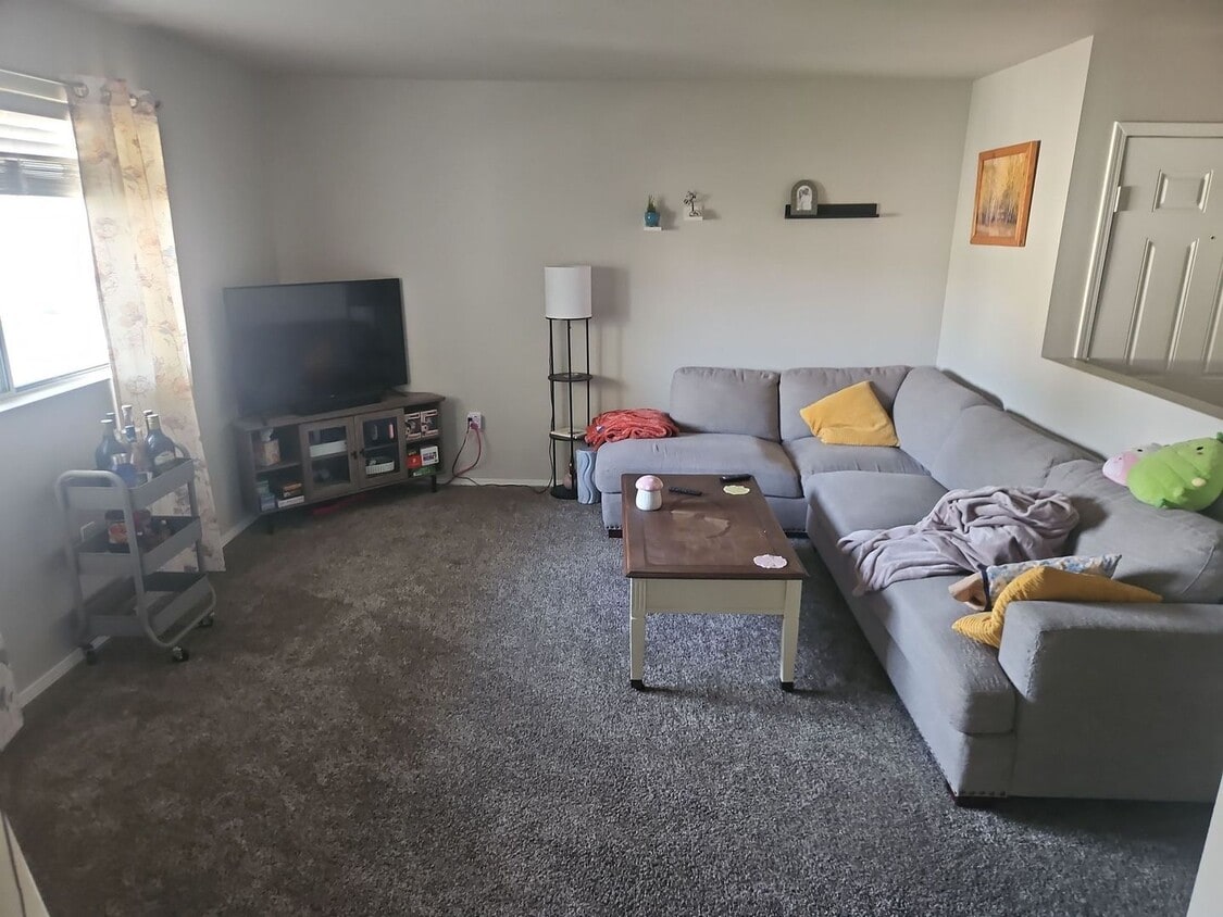 Primary Photo - The Perfect Blend of Comfort and Function