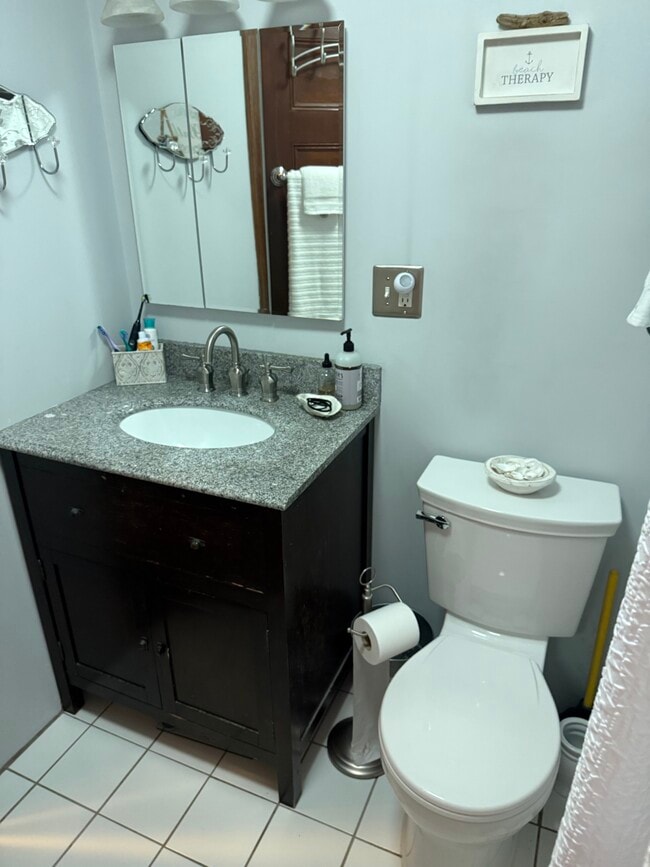 Bathroom 1 - 35 Coolidge Rd