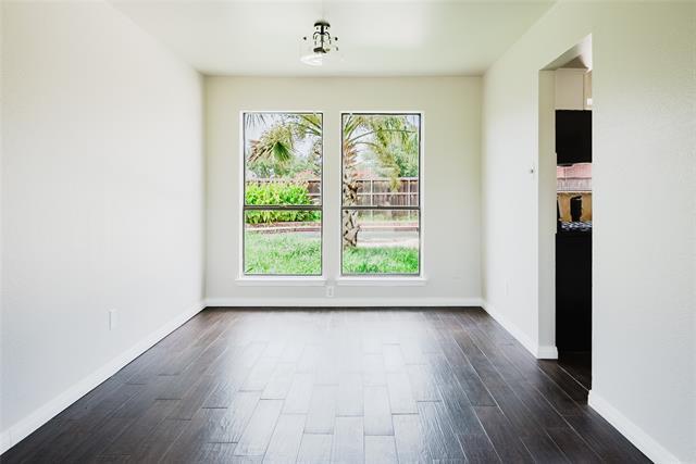 Building Photo - 2637 Austin Dr