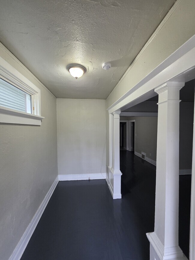 Foto del edificio - 3491 Garland St