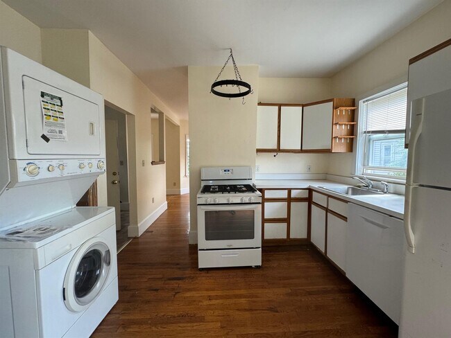 Foto del edificio - 13 Dickinson St