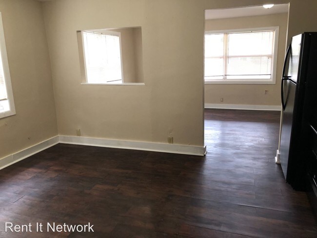 Building Photo - 3 br, 1.5 bath House - 2911 Orient Road