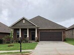 Foto principal - 136 Riverfront Dr