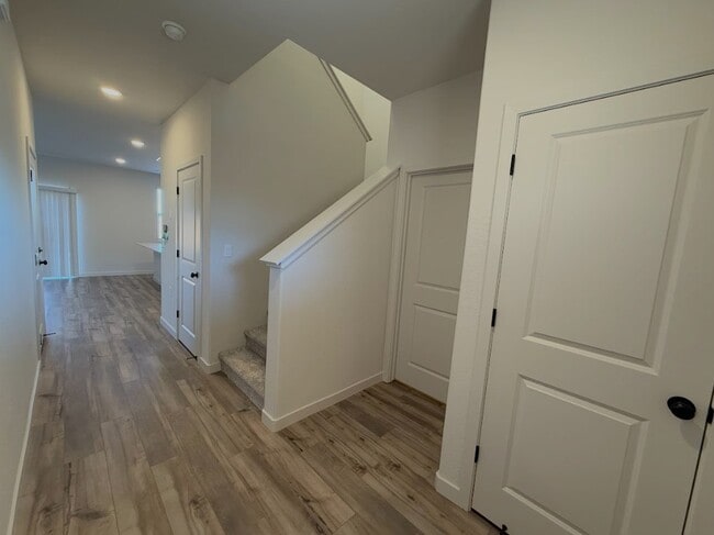 Photo - 4709 Athena Dr House