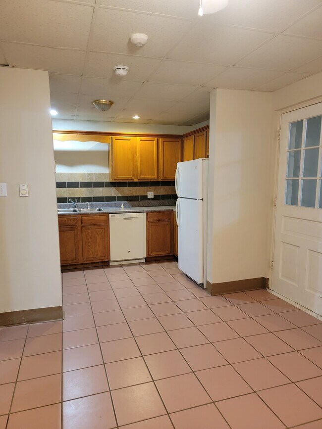 Building Photo - 66 S Tulpehocken St