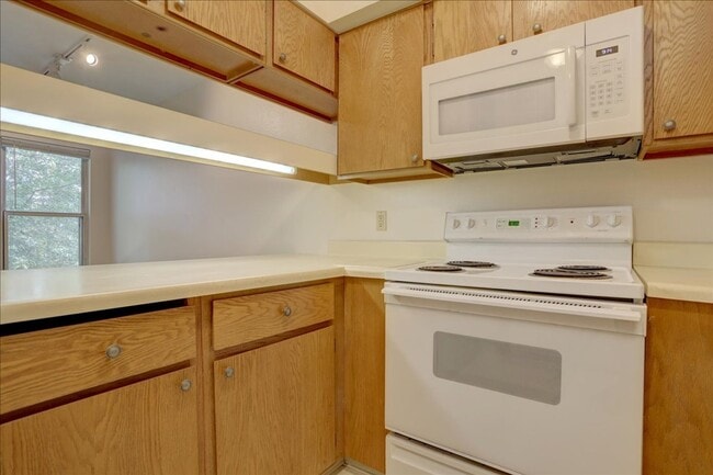 Building Photo - Amazing 2 Bed/1 Bath with premium amenities in Denver!