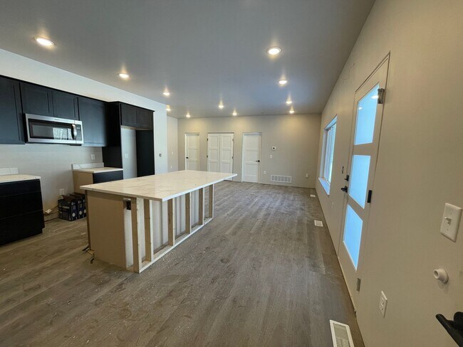 Foto del edificio - 7404 N Paw St