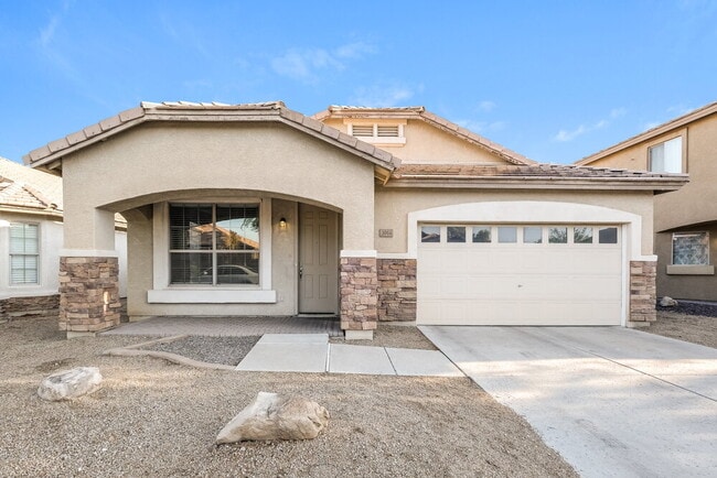 Building Photo - 3014 W Donner Dr