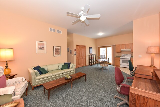Building Photo - 14978 IL-173