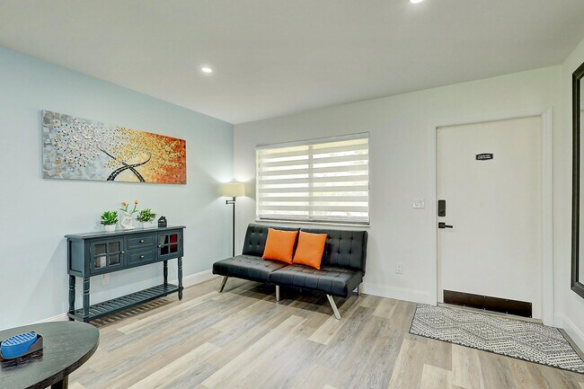 Foto del edificio - 2070 SE West Dunbrooke Cir