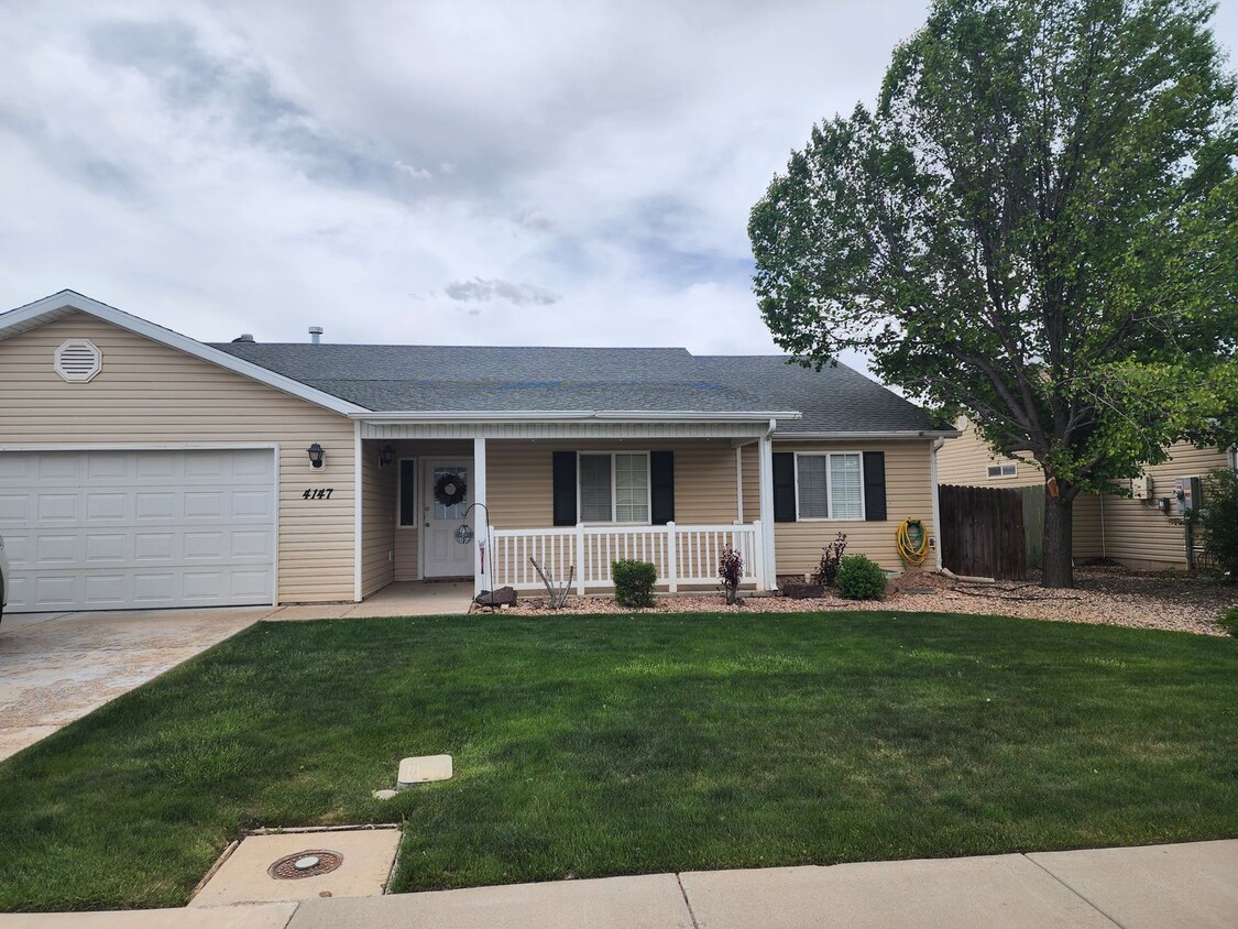Primary Photo - Charming home