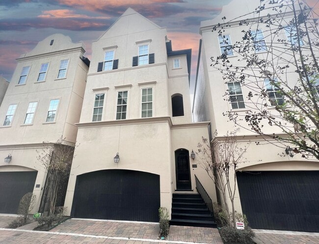 Photo - 1368 West 25th Street House