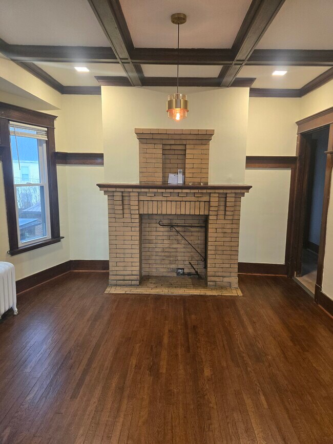 Foto del edificio - 2425 Niagara St