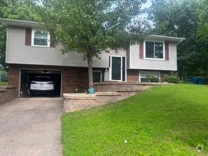 Building Photo - 1310 Gloucester Dr