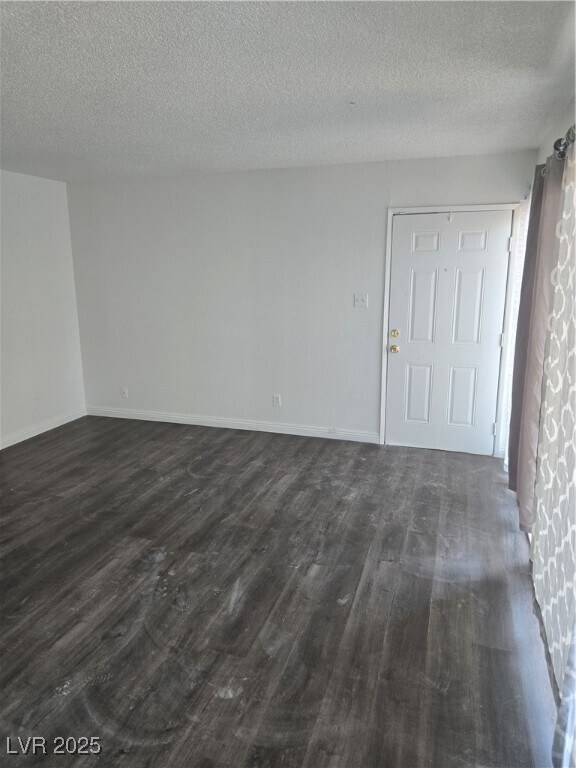 Foto del edificio - 1402 E Desert Inn Rd