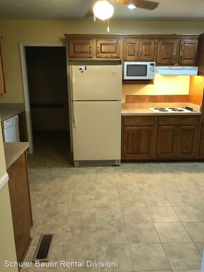 Building Photo - 4 br, 2 bath House - 5616 New Chapel Rd.