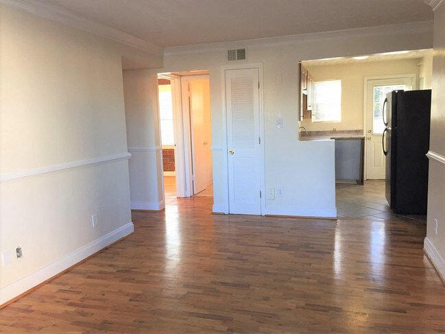 Foto del edificio - 25 Bradley St NE