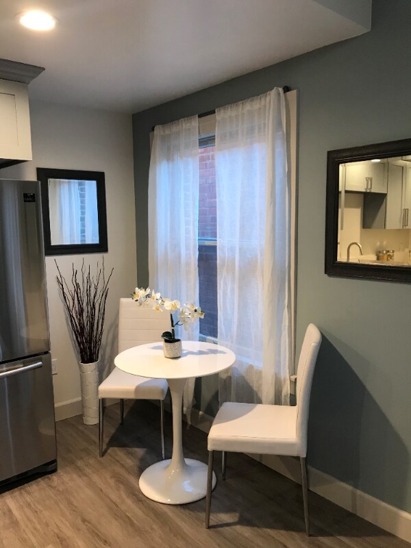 Foto del edificio - 107 W Dryden St