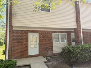 Building Photo - 713 North St
