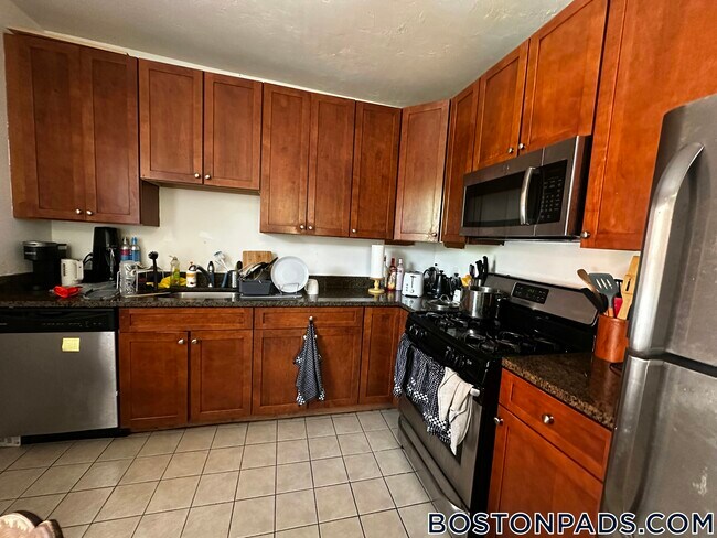 Foto del edificio - 878 Huntington Ave
