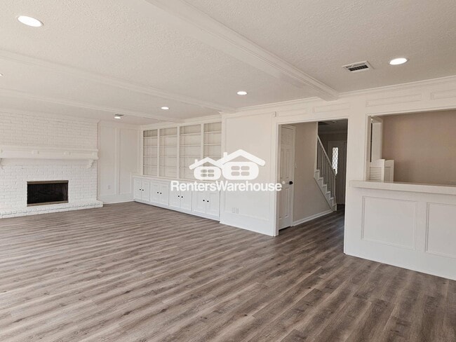 Foto del edificio - 16627 Aldenham Pl