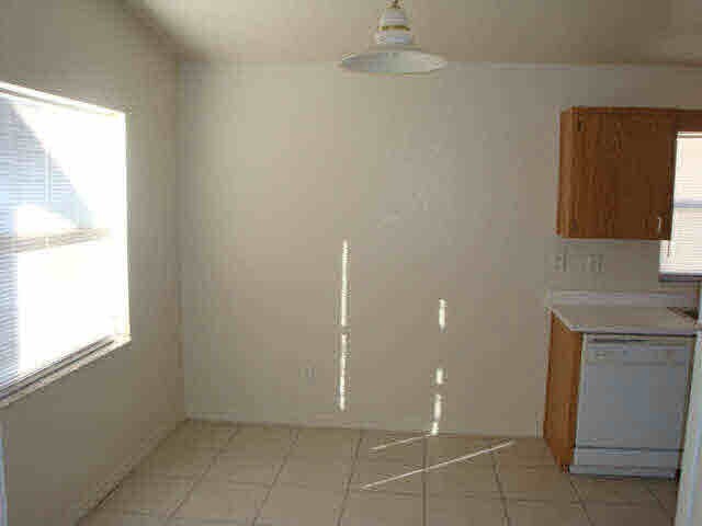 Building Photo - Orlo Vista 3/2 Home