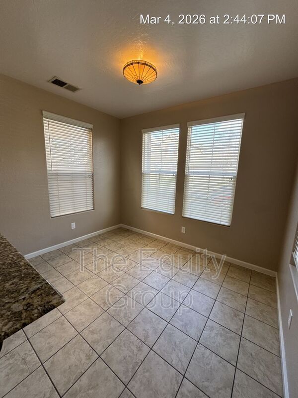 Foto del edificio - 3237 Winslow St