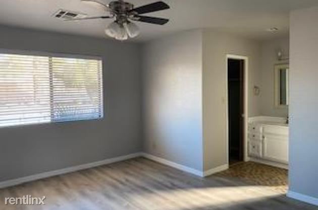 Building Photo - 3 br, 2 bath House - 1243 W 12th Pl