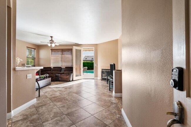 Foto del edificio - 80773 Mountain Mesa Dr