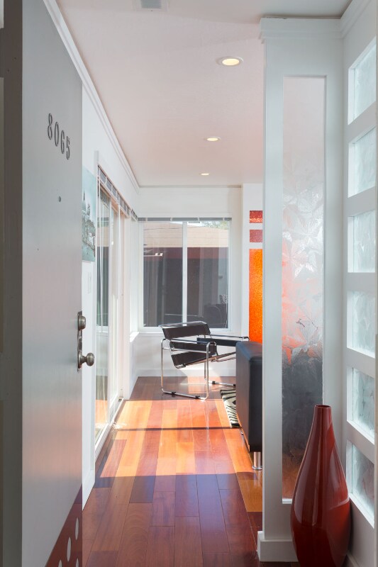 Foto del edificio - 8069 Greenridge Dr
