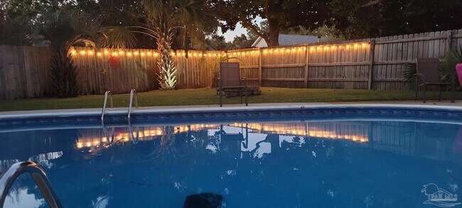 Foto del edificio - 2644 Venetian Way