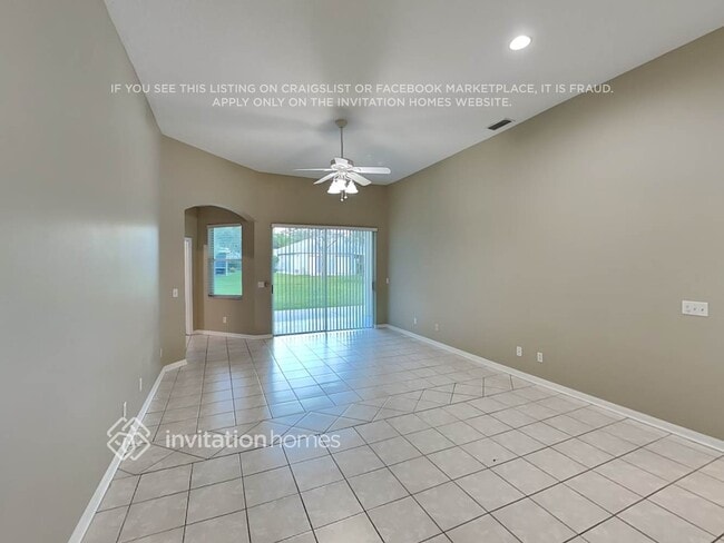 Foto del edificio - 5832 Heronrise Crescent Dr