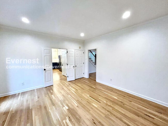 Building Photo - 1420 Calloway Ct