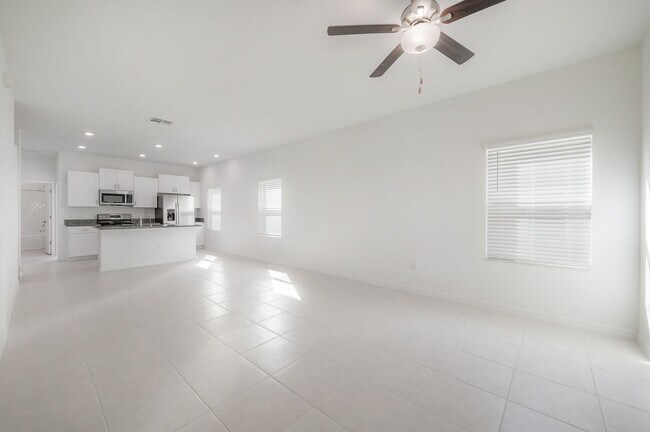 Building Photo - 4555 Tuscan Loon Dr