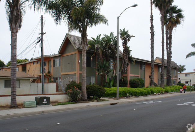 Building Photo - Hawaiian Gardens