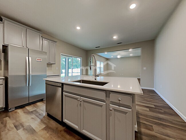 Foto del edificio - 132 Edge Park Trl