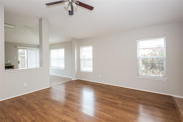 Building Photo - 4701 Sea Ridge Dr