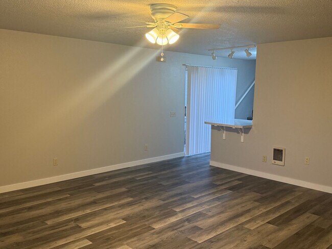 Photo - CL2622-2624 Apartment