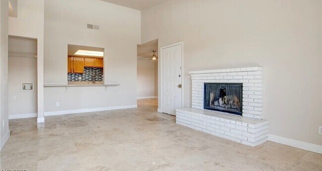 Foto del edificio - 3769 Carlyle Dr