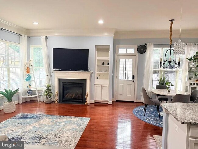 Foto del edificio - 23326 Higbee Ln