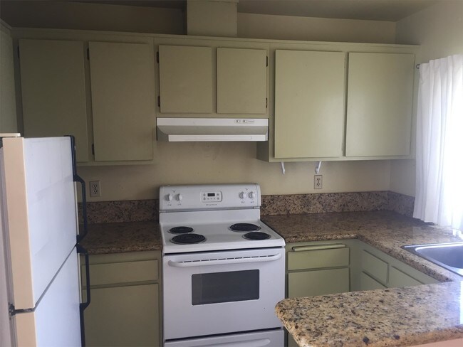 Foto del edificio - 3290 Ashford St