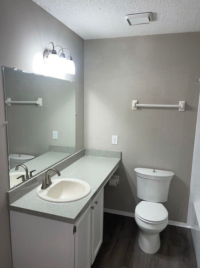 3017 Cobblewood Ln W, Jacksonville, FL 32225 House Rental in