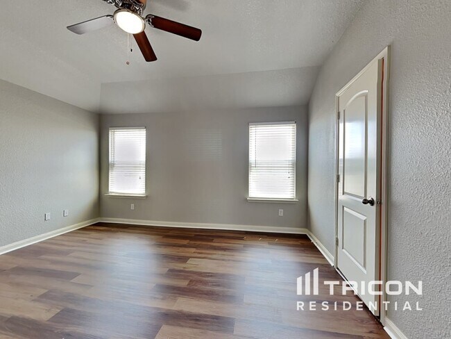 Foto del edificio - 4225 Elderberry St