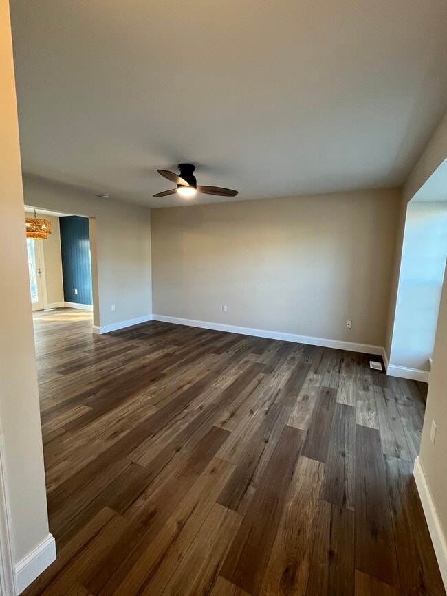 Building Photo - 186 Exton Rd