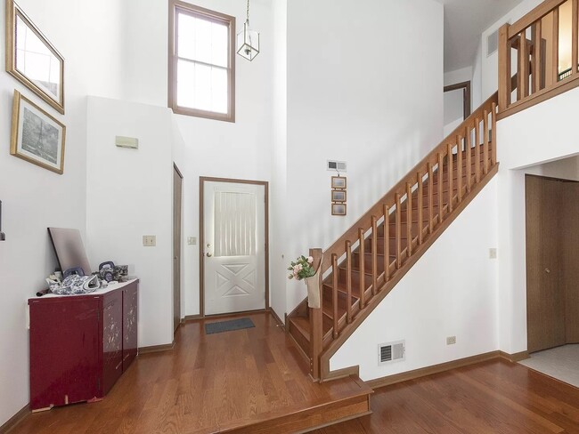 Building Photo - 4902 Turnberry Dr
